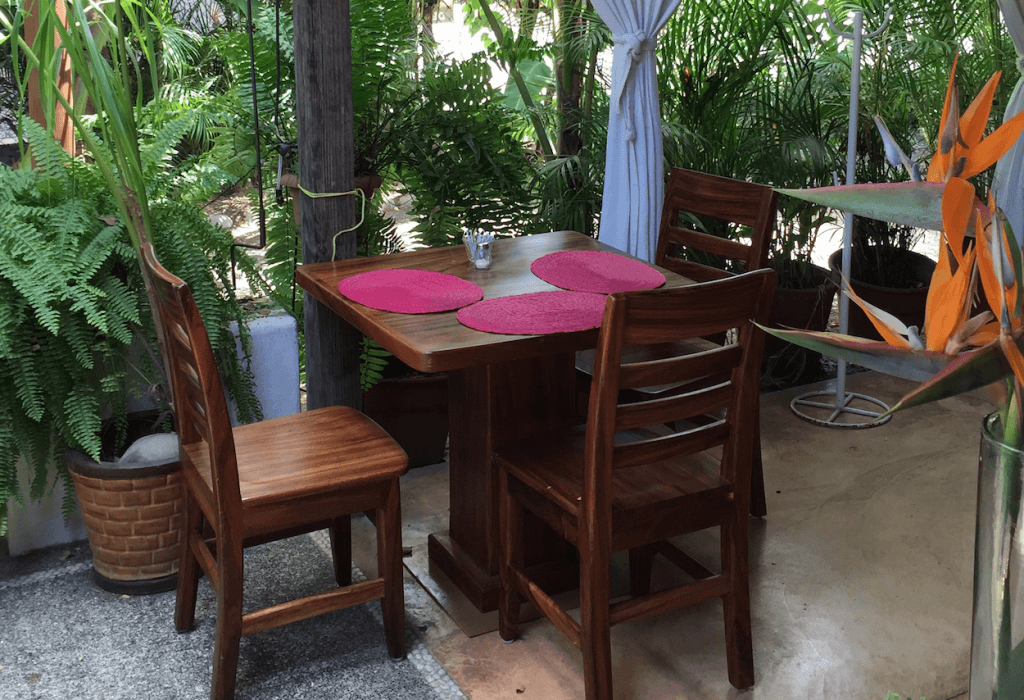 Family Friendly Restaurants Zihuatanejo