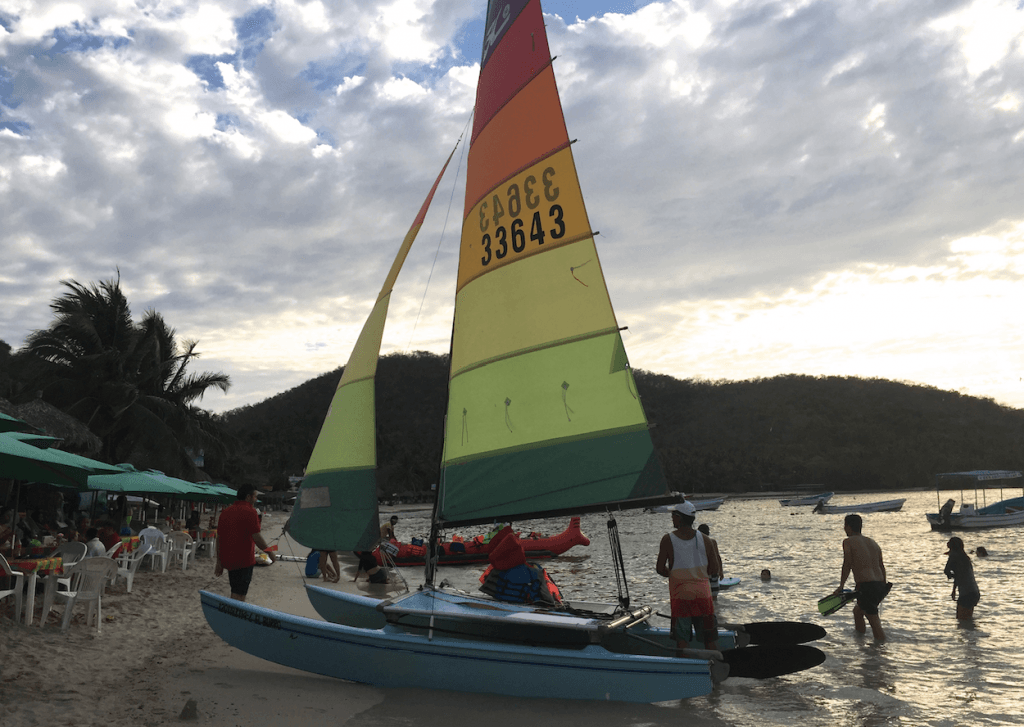 Playa La Ropa with Toddlers and Kids