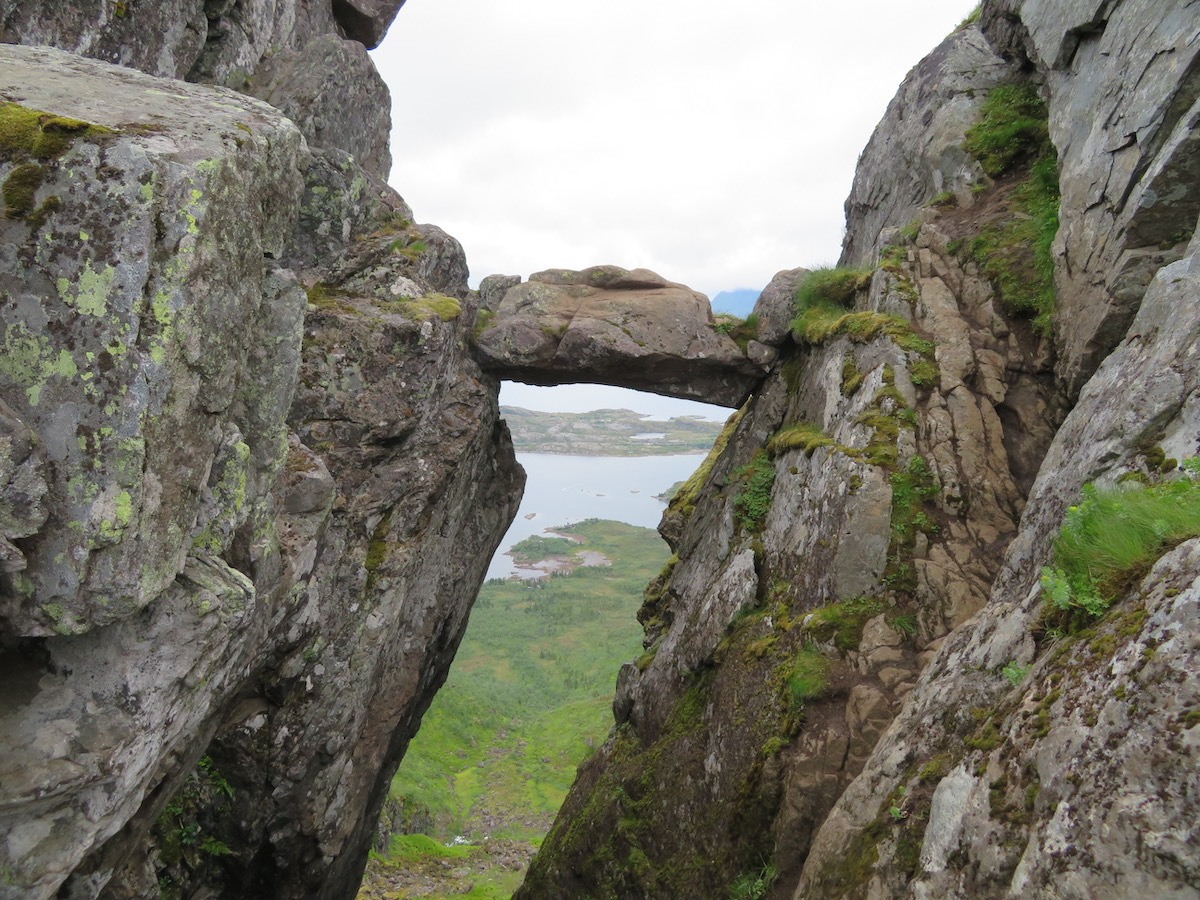 Djevelporten Hike – Lofoten Islands, Norway