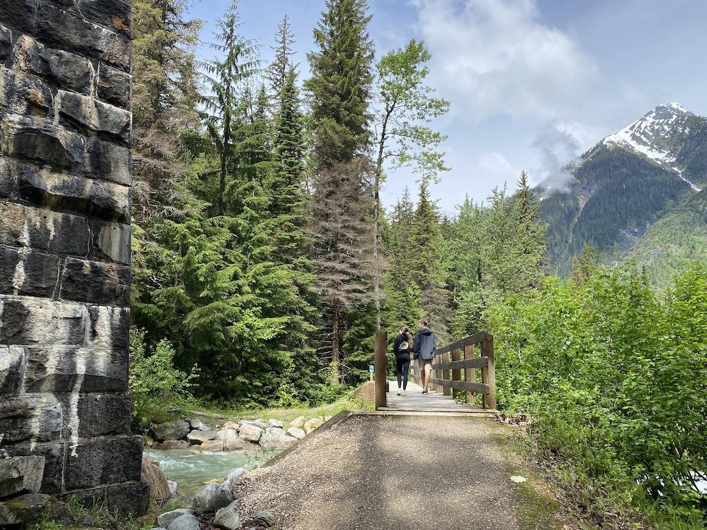 Loop Brook Trail – Hikes in Glacier National Park