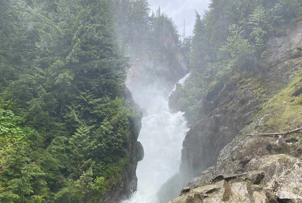 Bear Creek Falls – Hikes in Glacier National Park