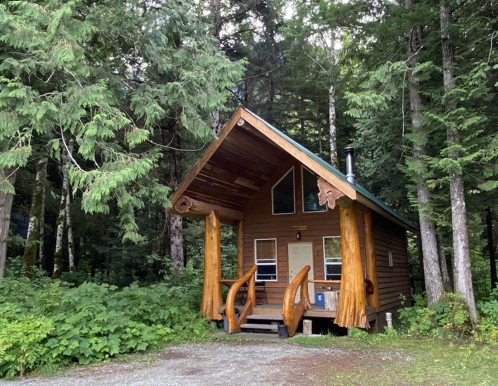 Great Bear Chalet – Tourism Bella Coola