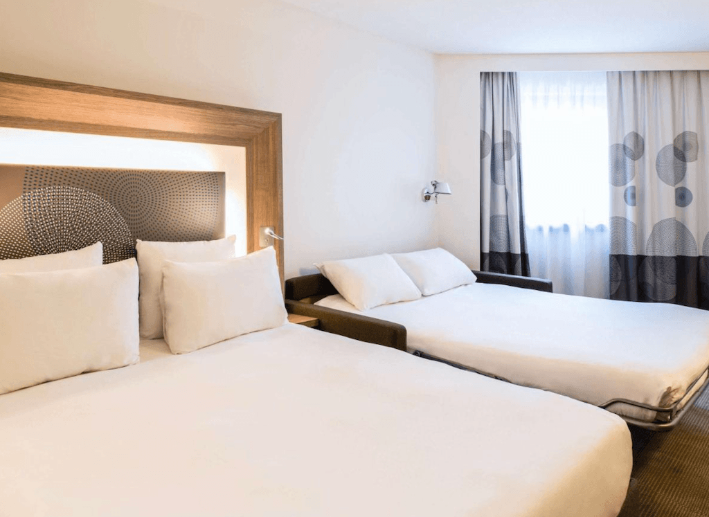 Novotel Paris – Family Hotel Rooms Paris