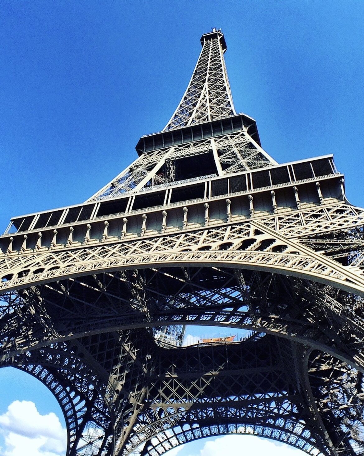 15 Things to do in Paris with Kids (2023 Family Guide)
